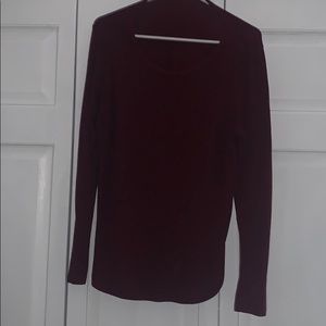 Long-sleeve fleece maroon top - large